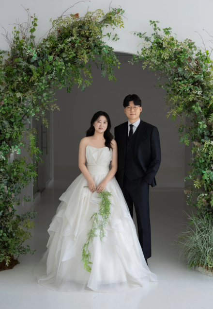 [결혼] 이재표 (영남일보CEO아카데미 3기, 농업회사법인<주>하회마을 대표이사) 딸