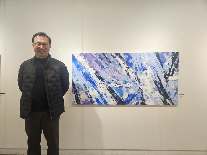 [갤러리에서] 구상에서 비구상으로의 회화 세계 확장 조명…씨아트갤러리, 서보권 작가 초대전