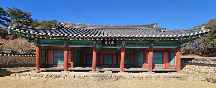 세월을 넘어 이어지는 충의의 숨결, 상의재. <강남진 기자>