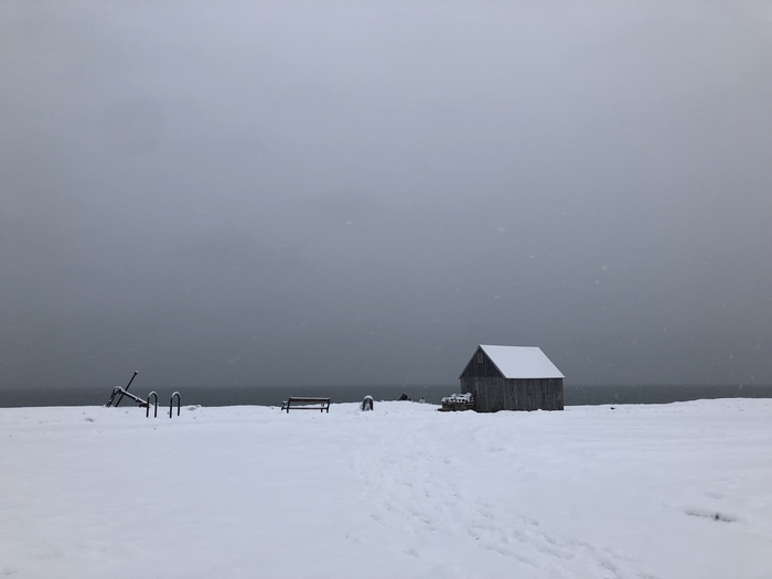 아이슬란드 마을. 빙하를 보러 가던 길에 눈폭풍이 온다는 일기예보가 떴다. <본인 촬영>