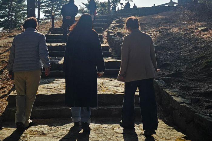 4일 성주군 월항면 인촌리에 위치한 세종대왕자태실로 많은 관광객들의 발길이 이어지고 있다. 석현철 기자