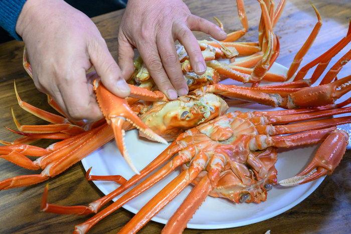 대게와 붉은대게가 찜 색깔의 모습도 눈으로 확인할수도 있다.<원형래기지>