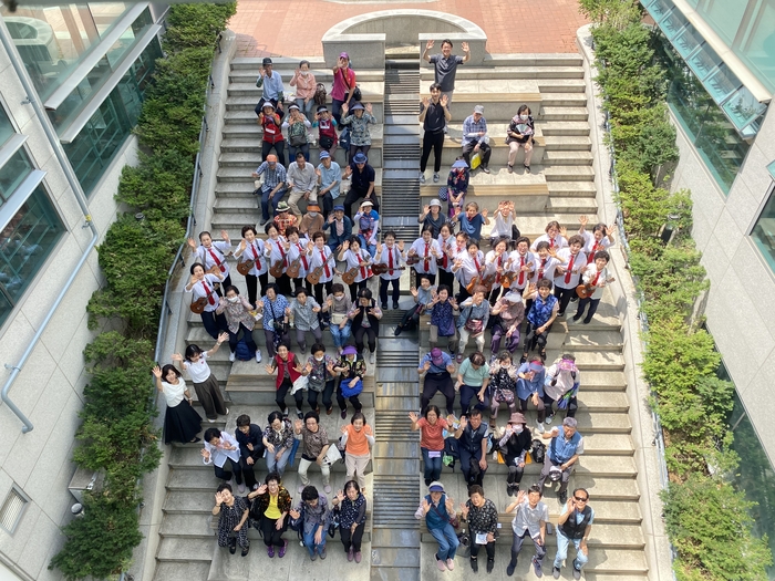 지난 7월 대구 서구 노인복지관에서 어르신들이 여가·복지 프로그램에 참여하고 있다. 서구는 권역별 복지 인프라 확충을 통해 맞춤형 노인복지 서비스를 강화하고 있다. <서구청 제공>