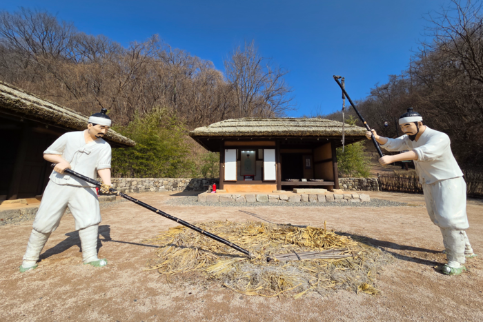 장기 유배문화 체험촌에 복원된 다산적거지 모습. 전준혁기자