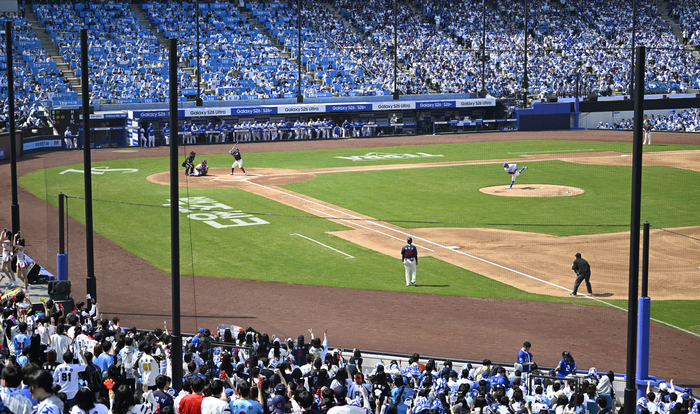 [포토뉴스] ‘2026 신한 SOL KBO리그’ 삼성라이온즈와 롯데 자이언츠의 개막전