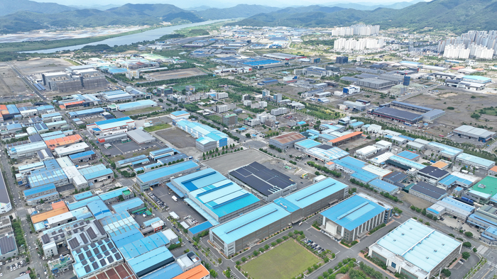 대구국가산업단지전경.
이윤호기자 yoonhohi@yeongnam.com