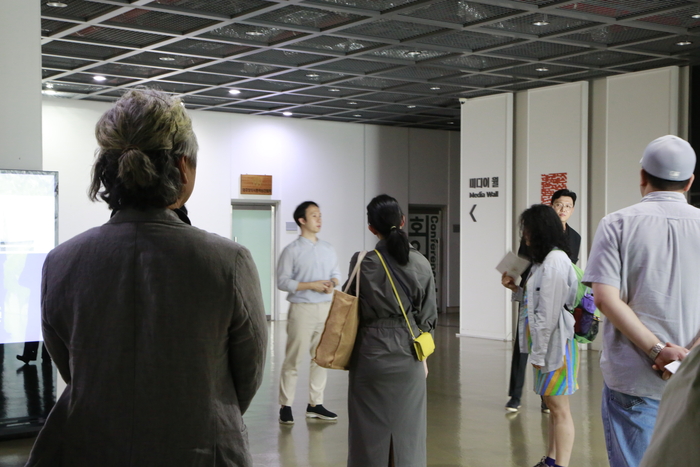 달천예술창작공간의 작가들은 입주기간 내내 각종 전시를 중심으로 바쁜 활동을 이어간다. 자연스레 머리를 맞대고 고민할 일이 많다는 뜻이다. 그만큼 매년 새로운 아이디어들이 끊이지 않는다. <달성문화재단 제공>