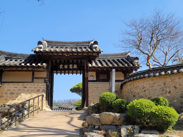 선비의 절개와 전통의 기품이 서린 성주 한개마을의 응와세가(북비고택)