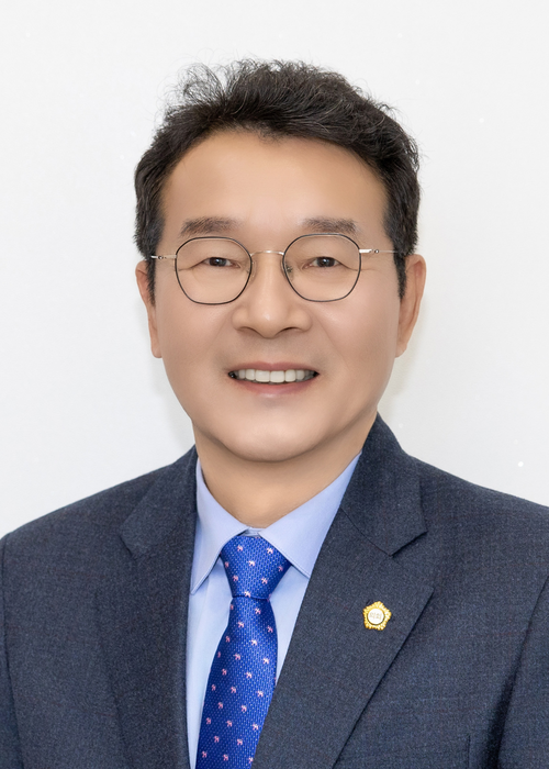 최우영 예비후보. 중앙선관위.