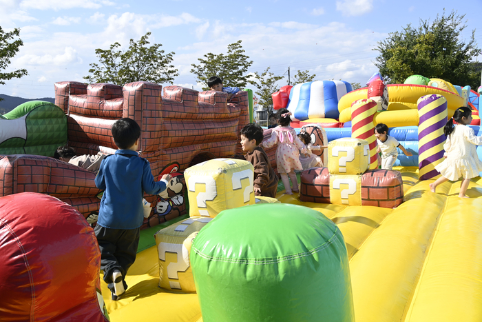 5월2일부터 5일까지 국립대구과학관 일대에서 열리는 올해 축제에서도 아이들을 만족시킬 다양한 즐길 거리들을 선보인다. 올해는 게임이라는 콘셉트를 통해 아이들이 즐겁게 상상력을 펼칠 수 있는 장을 마련한다. <달성문화재단 제공>