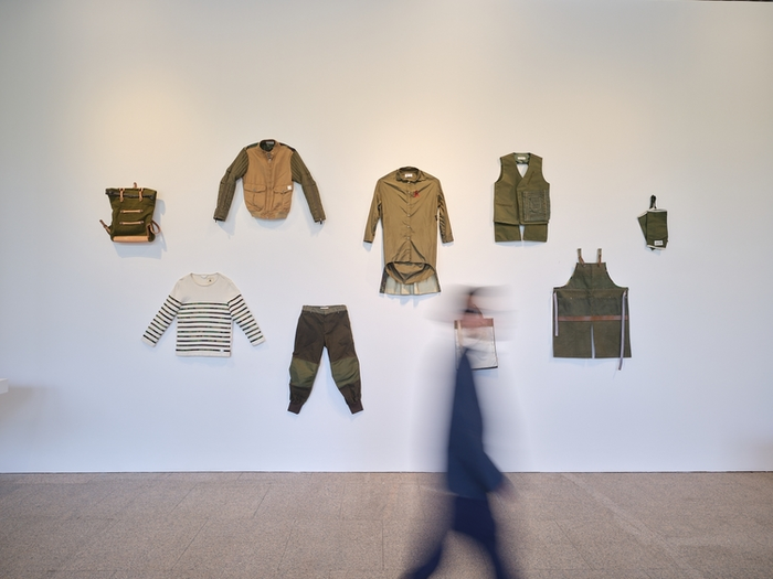 래코드가 산업 폐소재의 순환 가능성과 재해석을 주제로 지난해 선보인 전시 RECOLLECTIVE MATERIALS. <코오롱FnC 제공>