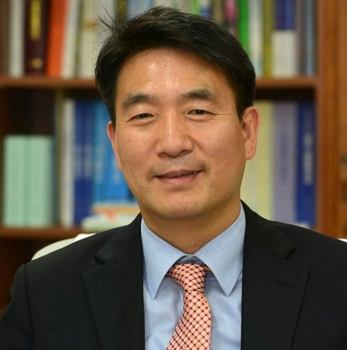 안병윤 전 부산시장.