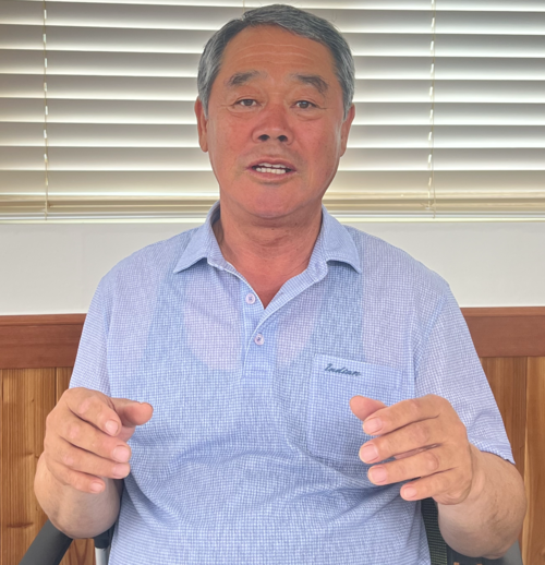 박수근 근남면 이장협의회장은 근남면 사무소에서 본지와 인터뷰 모습. <원형래기자>