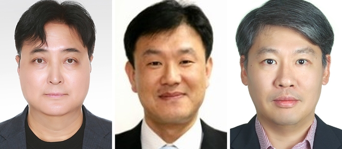 우측부터 이성용 비서실장, 한응민 공보관, 김동우 행정국장. 대구시 제공