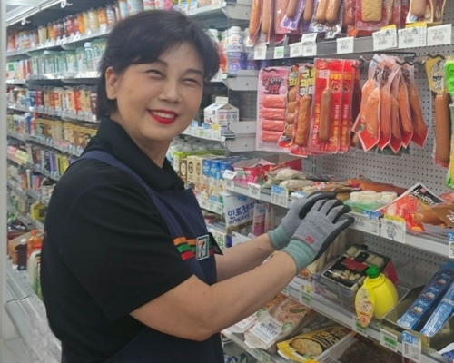 김세희 세븐일레븐 대구 중리체육공원점 점주. 본인 제공