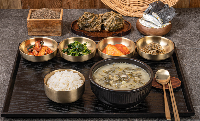 청송 농가맛집 무꾸의 들깨시래기국밥 <무꾸 제공>