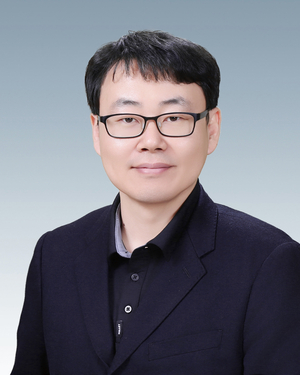 신규용 대구 사월초 교사