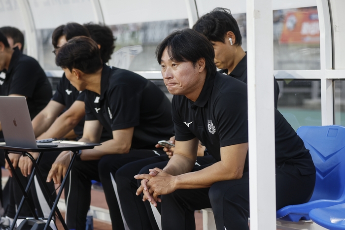 대구FC를 이끌고 있는 최성용 감독. <대구FC 제공>