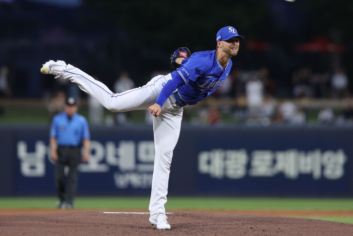 ‘보스 부진·4연패’ 삼성 라이온즈, KIA에 2-7 패배...선두 탈환 빨간불