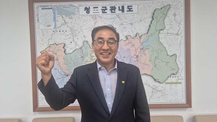 이숙기 청도군이장연합회장은 마을 이장들도 귀농·귀촌인의 정착을 돕는 역할에 적극적으로 나설 필요가 있다고 강조했다. 박성우 기자