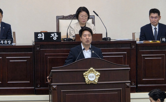 이상덕 대구 수성구의원이 4일 오전 열린 수성구의회 제277회 제1차 정례회 제1차 본회의에서 5분 자유발언을 하고 있다. 최시웅기자