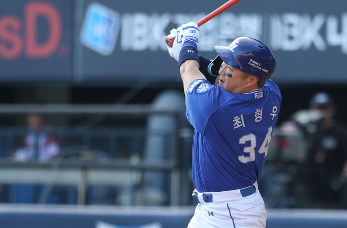 삼성 라이온즈 최형우. 삼성 라이온즈