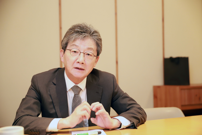 국민의힘 유승민 전 의원이 14일 서울의 한 식당에서 영남일보와 인터뷰를 하고 있다. 정재훈기자