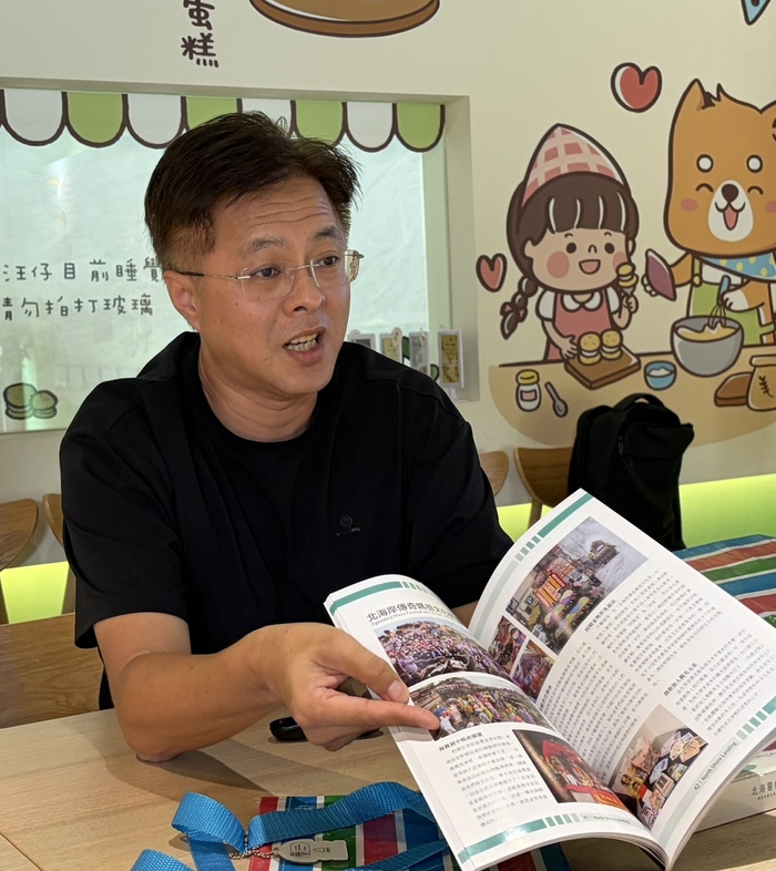 진산만유의 최고운영책임자 라이자화씨가 진산만유의 탄생 과정과 성과에 대해 설명하고 있다. 박준상기자 junsang@yeongnam.com