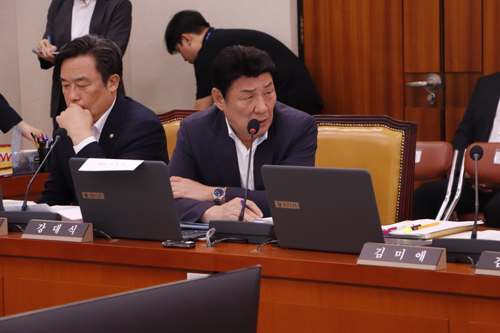 “서민은 층간소음 참으라고?” 칠곡·영양 공공임대 기준미달 준공