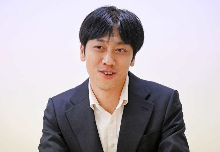 대구 중부경찰서에서 송원섭 여성청소년수사팀장이 경찰관이자 변호사로서 이루고 싶은 목표를 밝히고 있다. 이윤호 기자