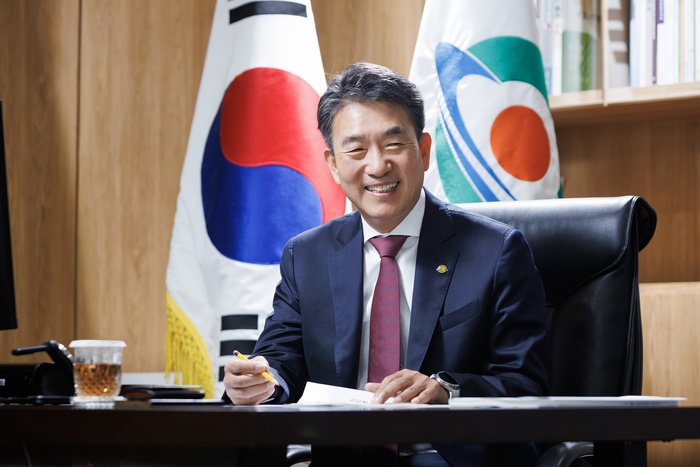 안병윤 예천군수. 예천군 제공