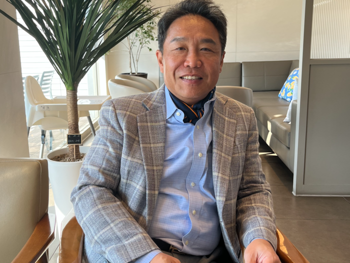 21일 포항시 남구 한 카페에서 만난 주지홍 포항상공회의소 부회장. 김기태기자