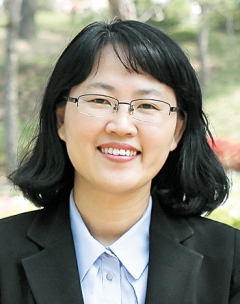 [문화산책] 콩나물시루에 물 주는 마음으로