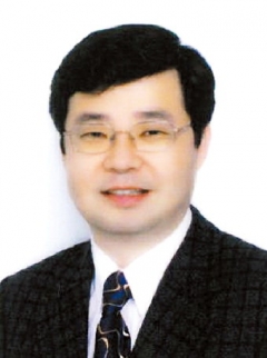 [문화산책] 가짜와 파충류들