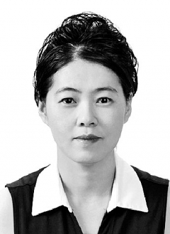 [문화산책] 아룬다티 로이와 낮은 자의 시선