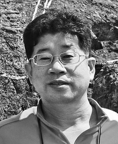 [문화산책] 큰 바위 얼굴