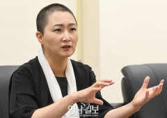 [토크 人사이드] 보수야권 ‘삭발 릴레이’ 앞장선 무소속 이언주 의원