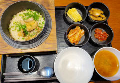 [대구 맛집] 삼덕식당 그리운 공간…생선 가마솥밥에 구수한 된장국 '정성 담긴 한상'