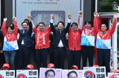 선거운동 첫날 인천 집결한 여야…지선·보궐 수도권 집중할듯