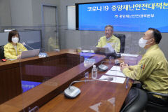 코로나 확진자 7일 격리의무 6월20일까지 연장…신규변이 등 우려