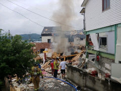 경산서 목조주택 화재로 50대 남성 화상