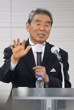 산골 농부 이계진 전 아나운서 