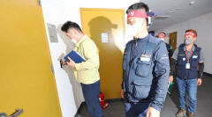 접점 못찾는 정부-화물연대, 12일 4차 협상 재개