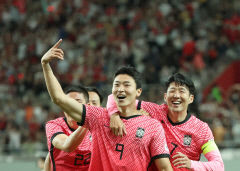 이겼지만 수비불안 여전...벤투호, 모의고사 '절반의 성공'