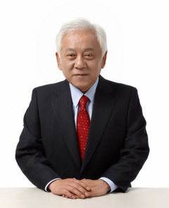 윤석열 대통령, 국민통합위원장에 김한길 민주당 전 대표 임명