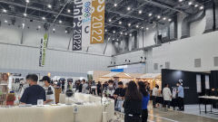 대구국제안경전 관람객 북적…지역업체 신기술 접목 제품 선보여
