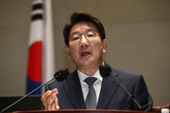 국민의힘 권성동 원내대표, 민주당 7월 임시국회 단독 소집 주장에 강력 반발