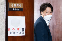 이준석 지원사격 나선 '친유계'…유승민 직접 등판할까