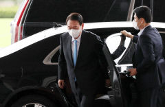 광복절 특사 경제인 중심으로 이뤄지나…MB·김경수 등 제외 전망 나와