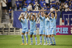 '우울한 평행이론' 삼성 라이온즈-대구FC…